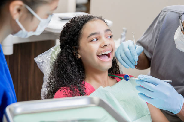 Best Emergency Root Canal Treatment in Gibsonton, FL